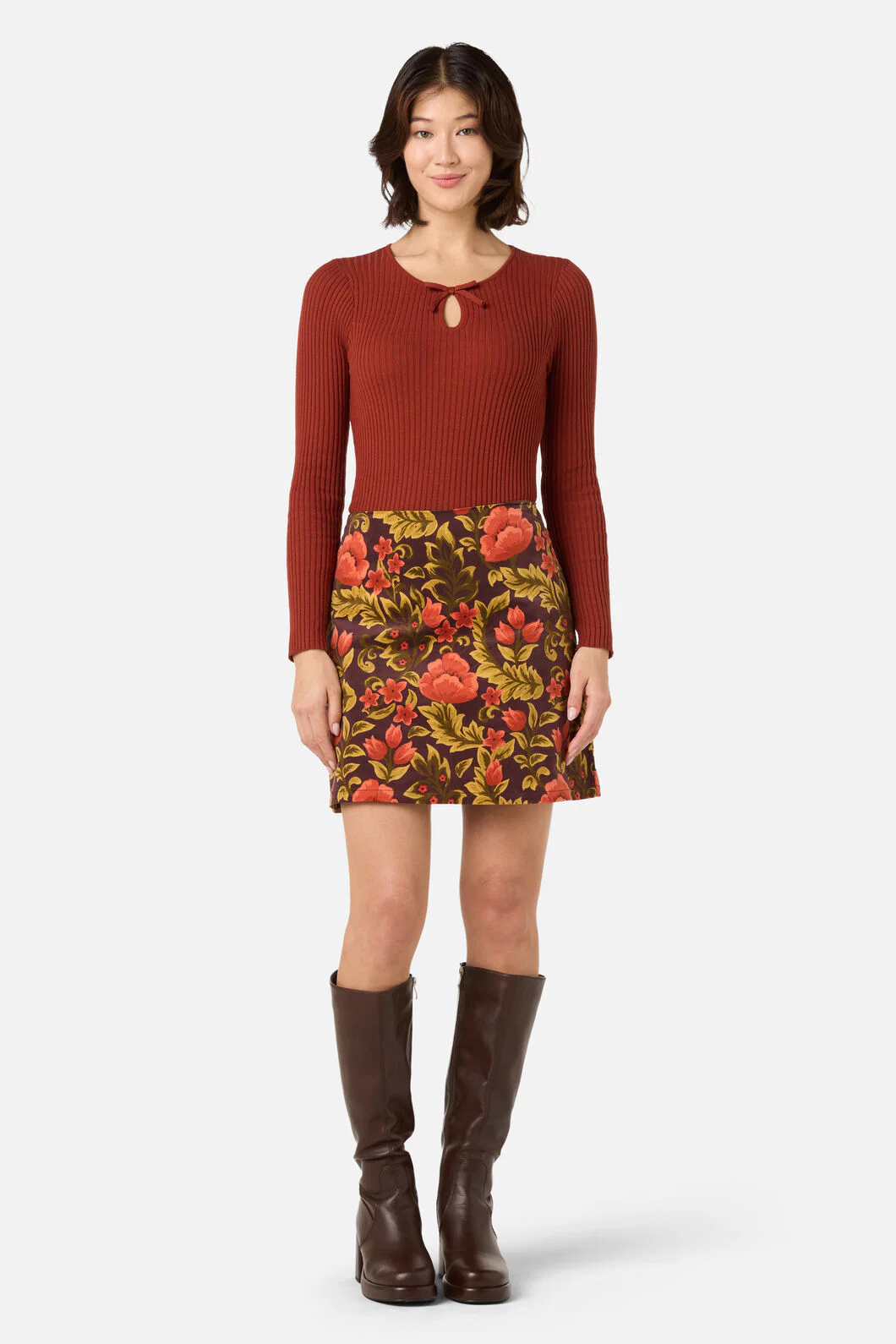 Azura Velvet Mini Skirt - Image 6