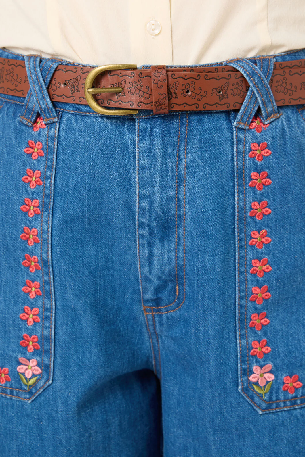Butterfly Debossed Vintage Belt - Image 3