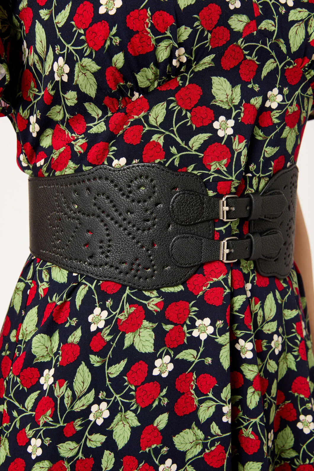 Cut Out Waist Belt - Image 2