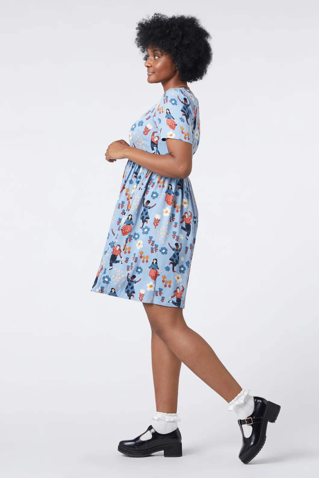 Dancing Girls Dress - Image 15