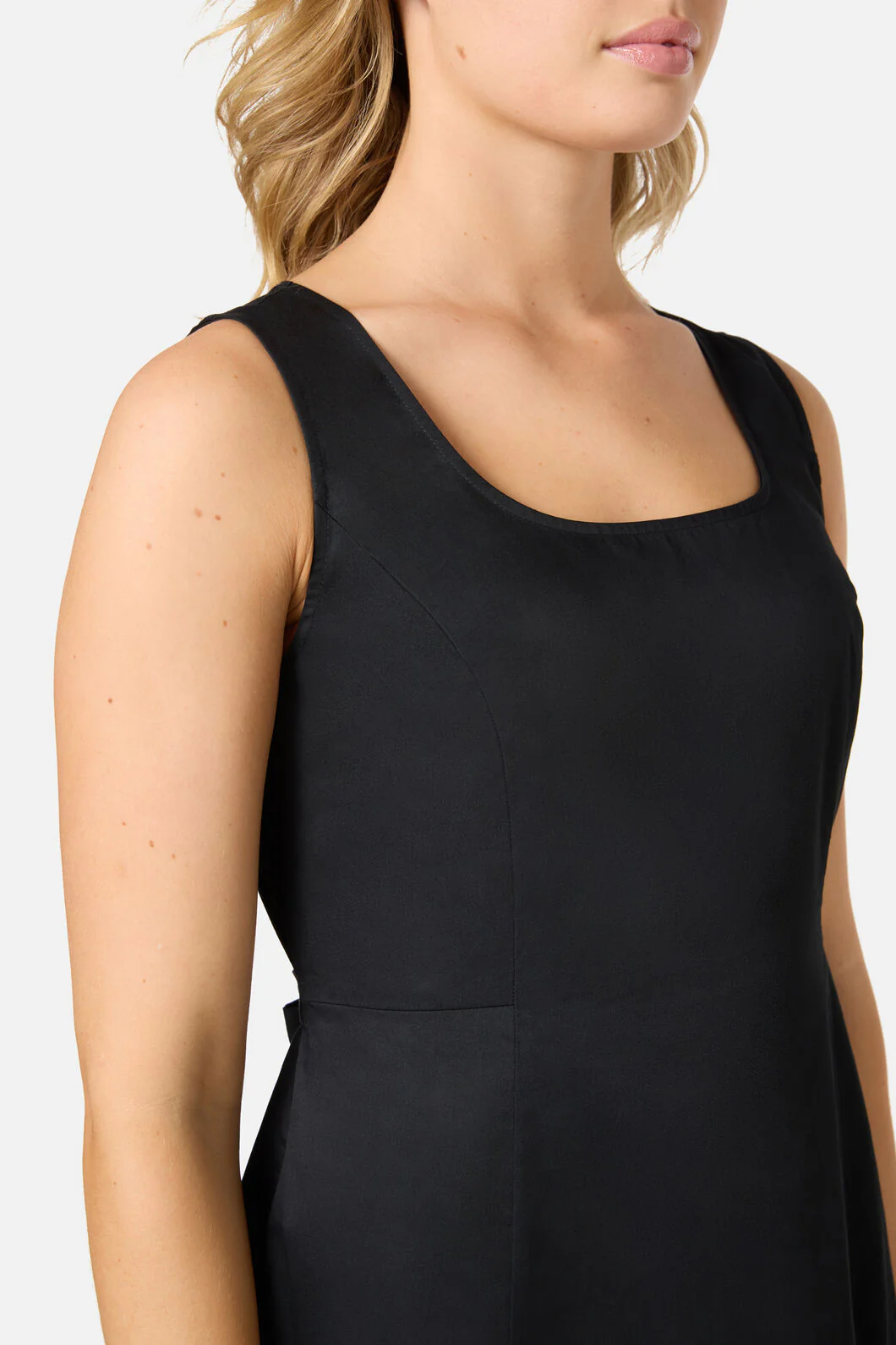 Delphine Classic Midi Dress - Image 5