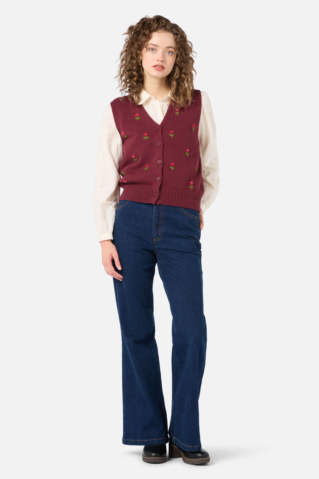 Ditsy Embroidered Knit Vest - Image 4