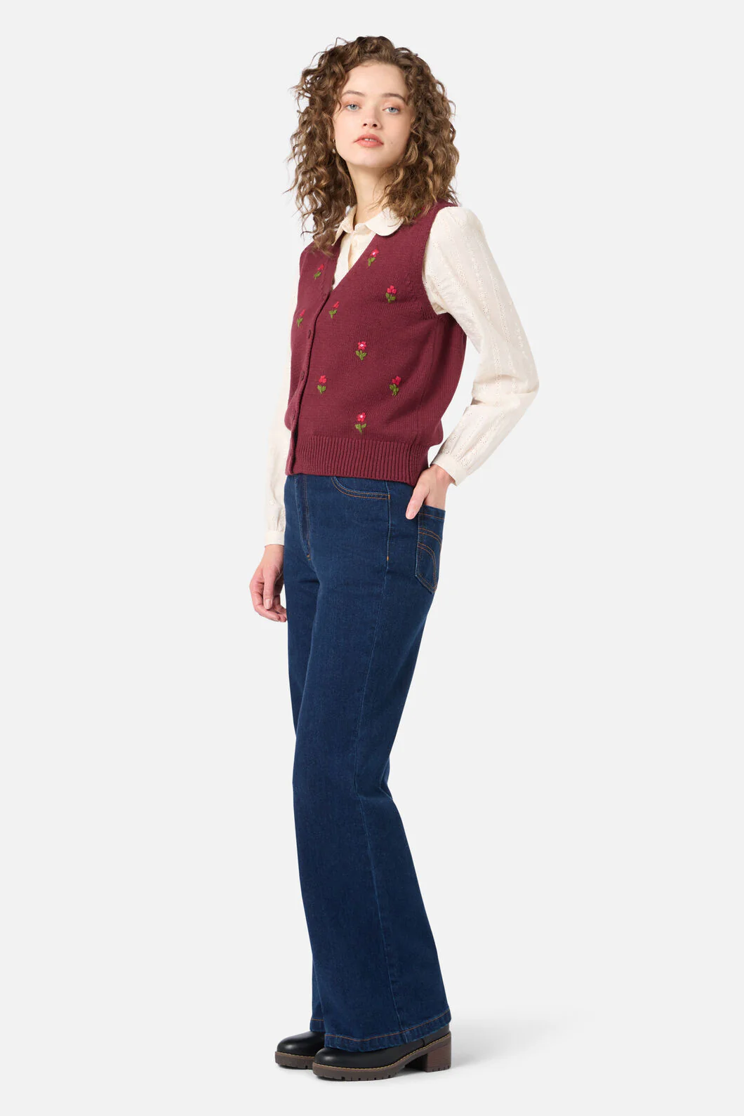 Ditsy Embroidered Knit Vest - Image 5