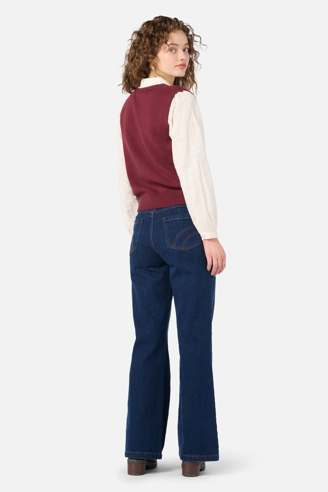 Ditsy Embroidered Knit Vest - Image 7