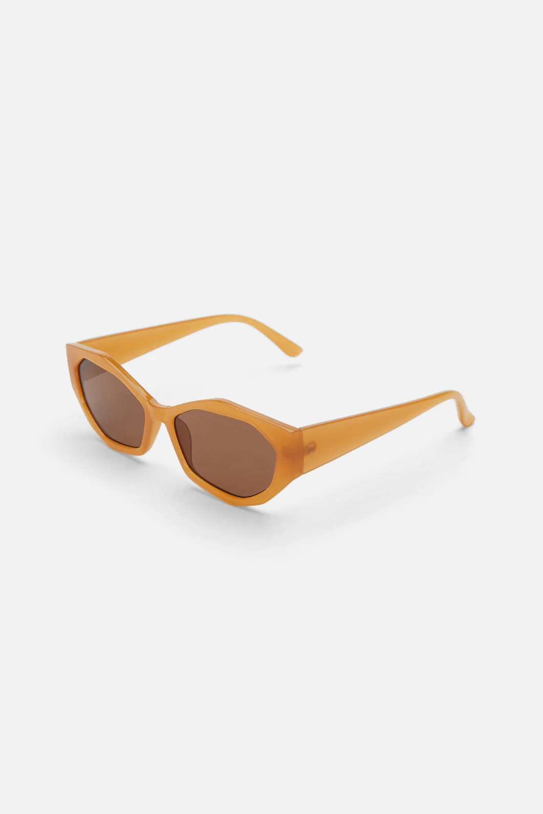 Edgy Cats Eye Sunglasses - Image 3
