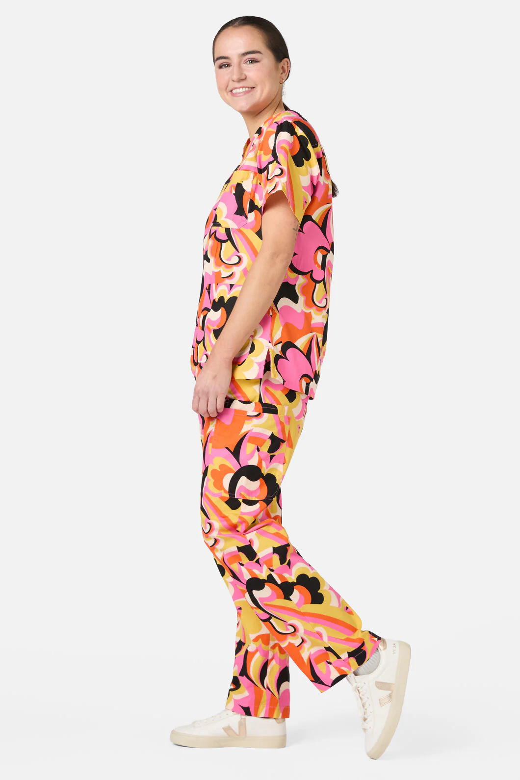 Euphoria Scrub Set - Image 4