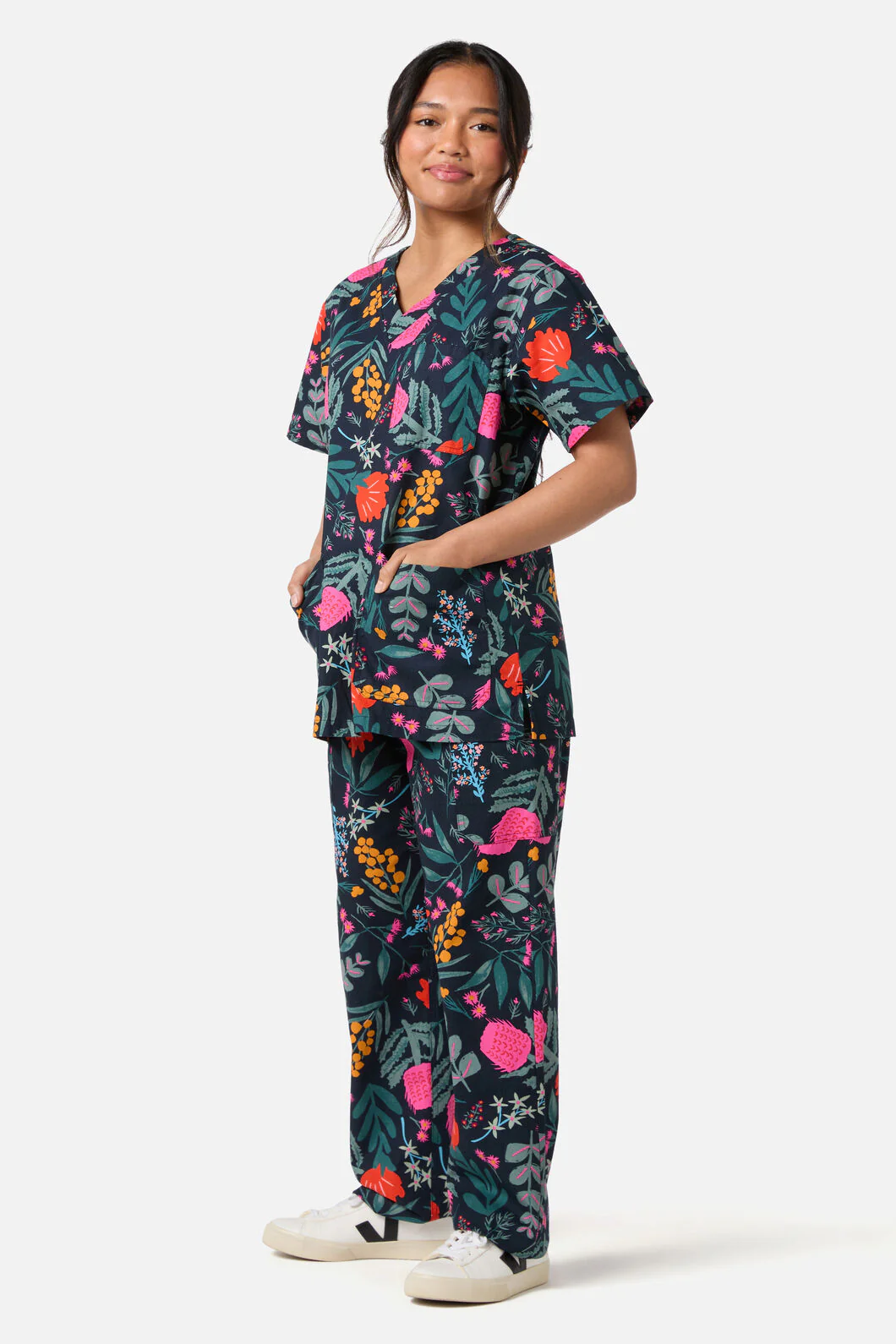 Eva Native Scrub Set - Image 3