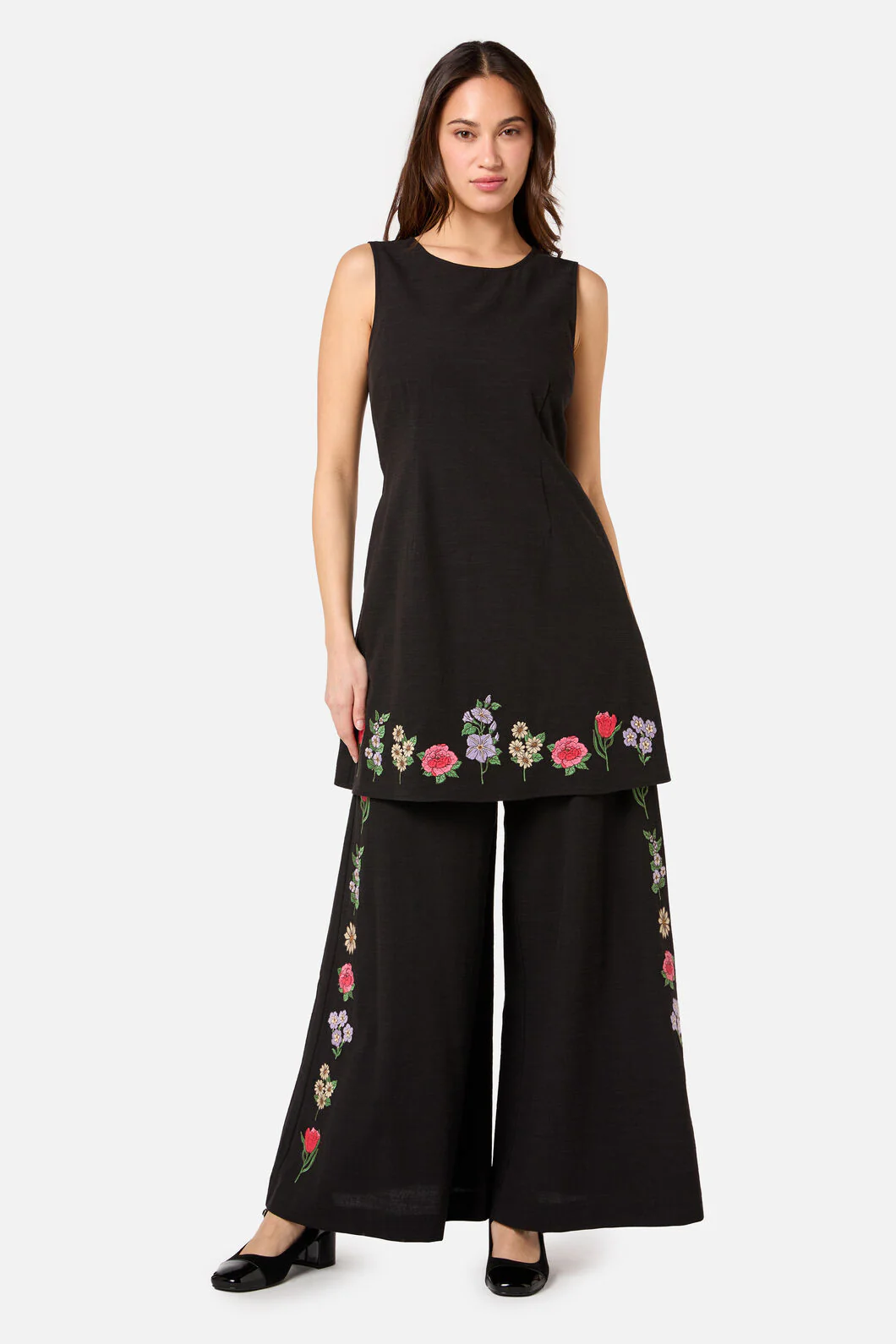 Fleur Embroidered Shift Dress - Image 8