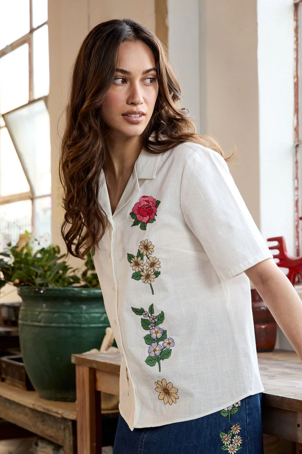 Fleur Embroidered Shirt - Image 4