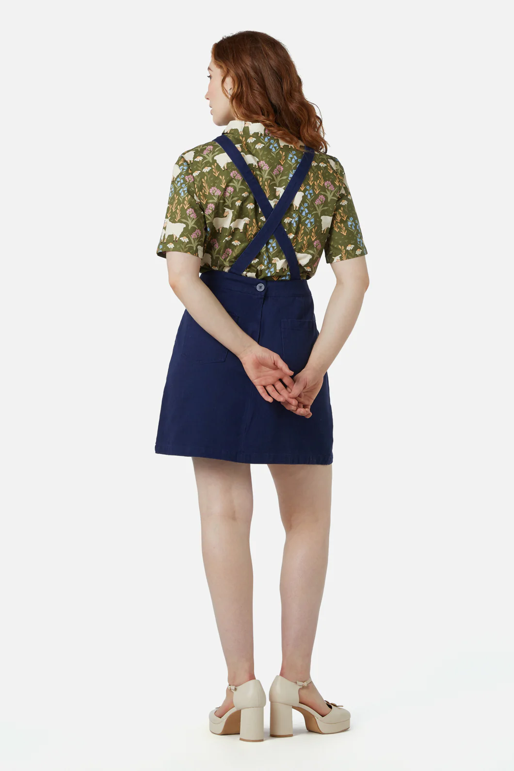 Holly Drill Pinny - Image 4