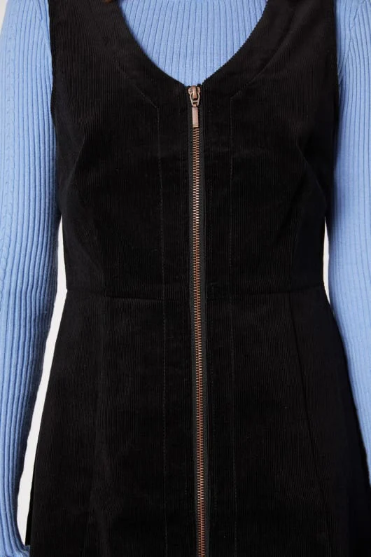 Honey Cord Pinny - Image 15