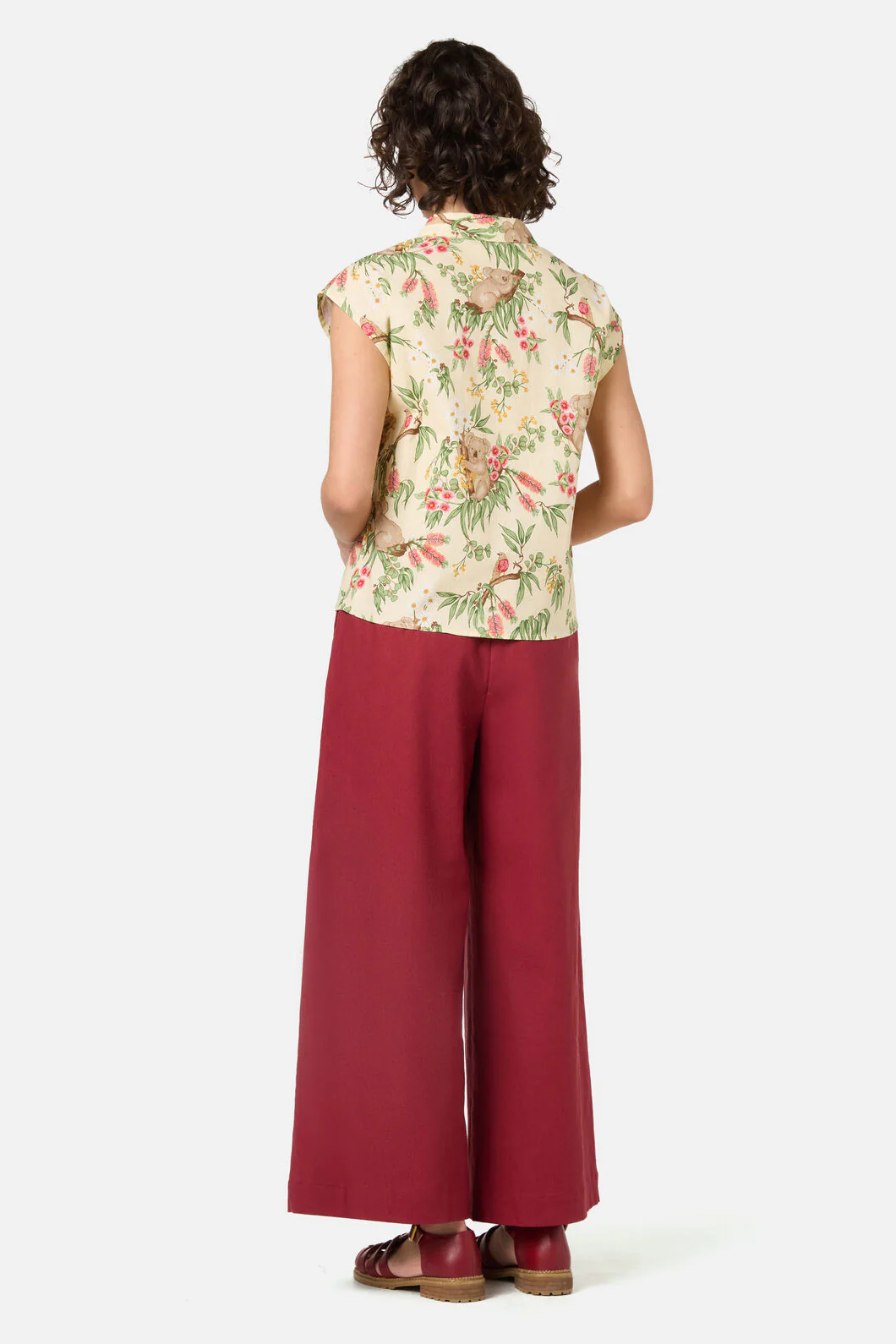 Koala Sleeveless Shirt - Image 4