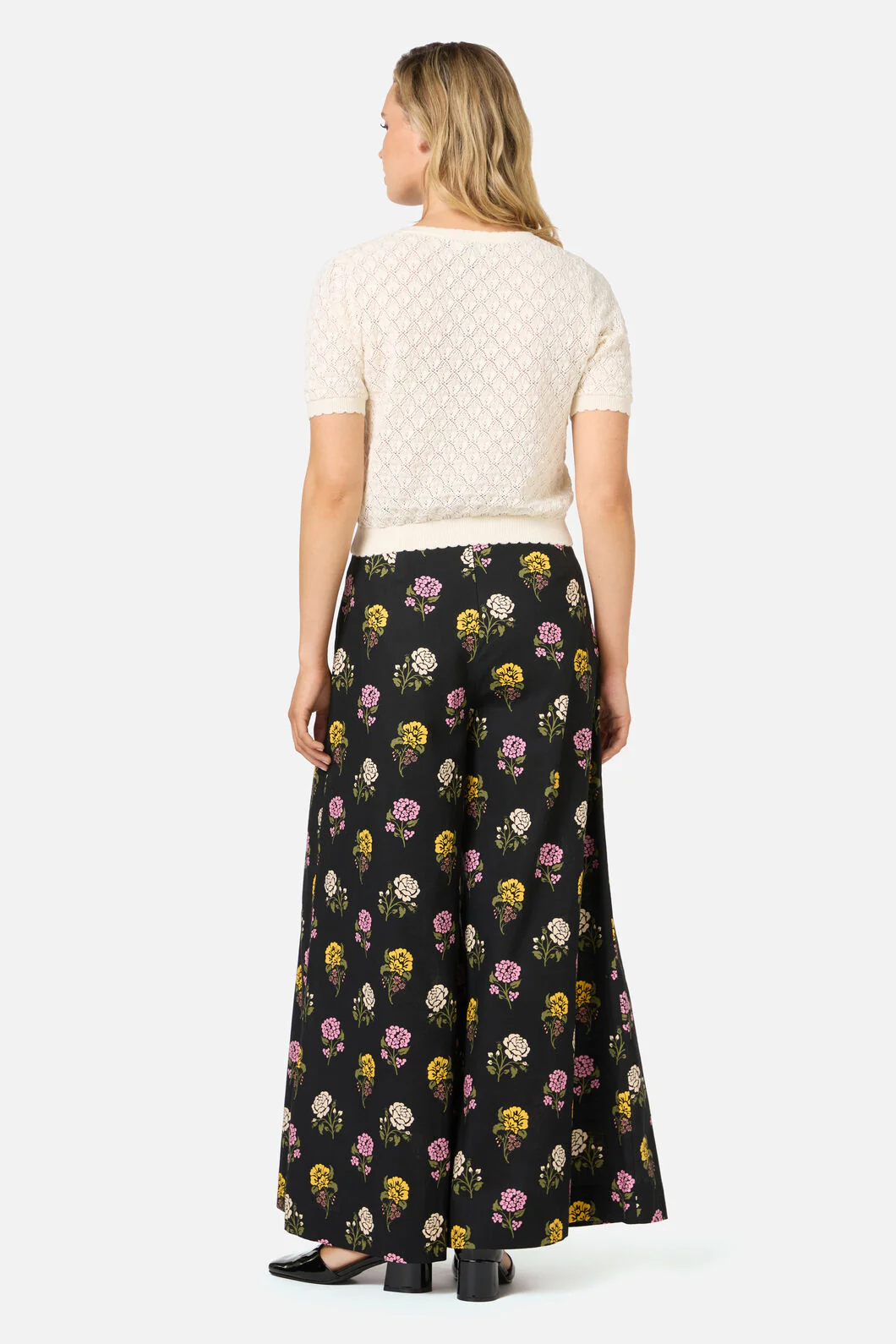 Lacey Short Sleeve Cardigan - Image 13