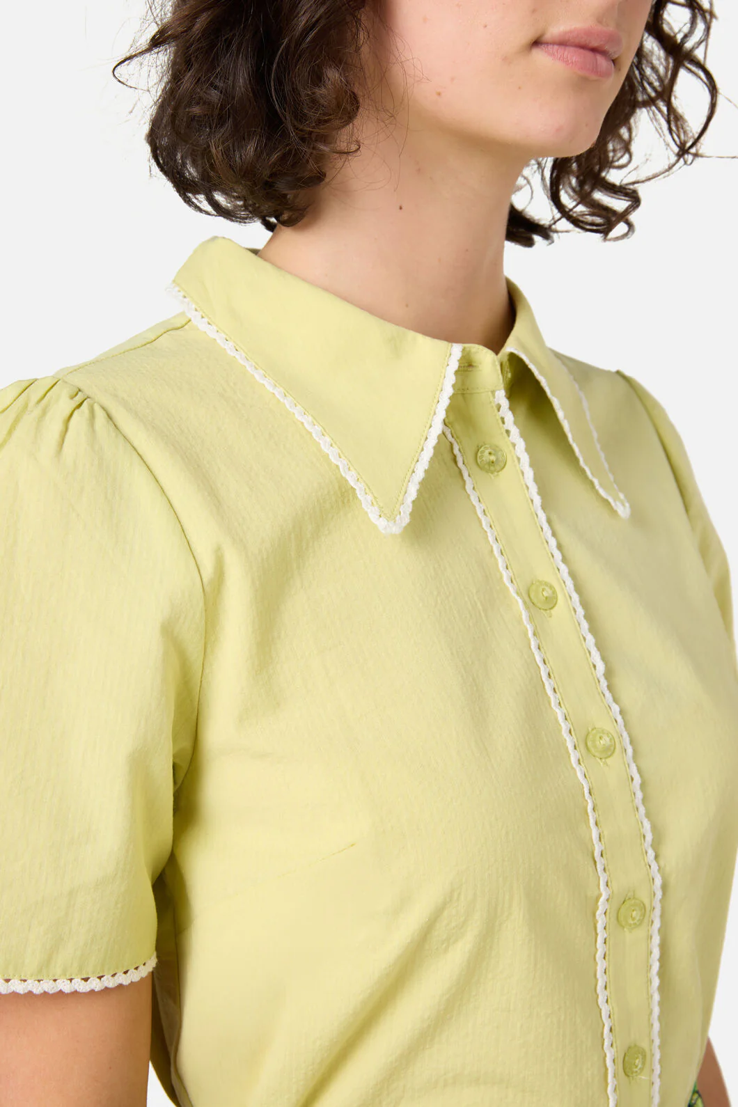 Lucy Retro Short Sleeve Blouse - Image 6