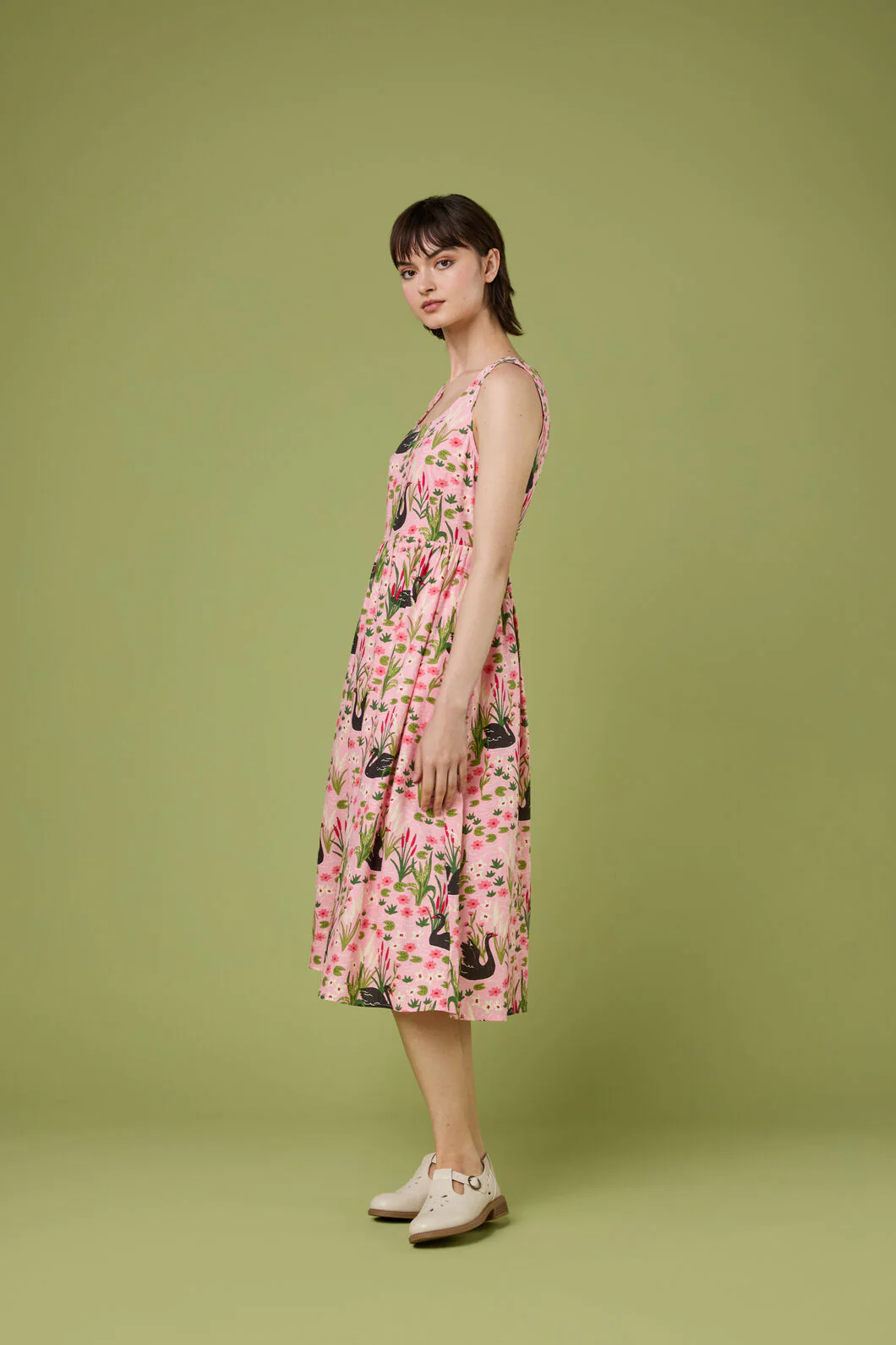 Pretty Swan Midi Dress - Image 3