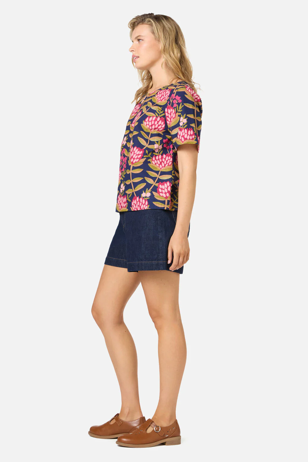Protea Flower Short Sleeve Top - Image 3