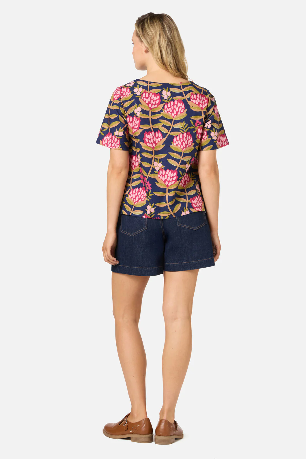Protea Flower Short Sleeve Top - Image 4