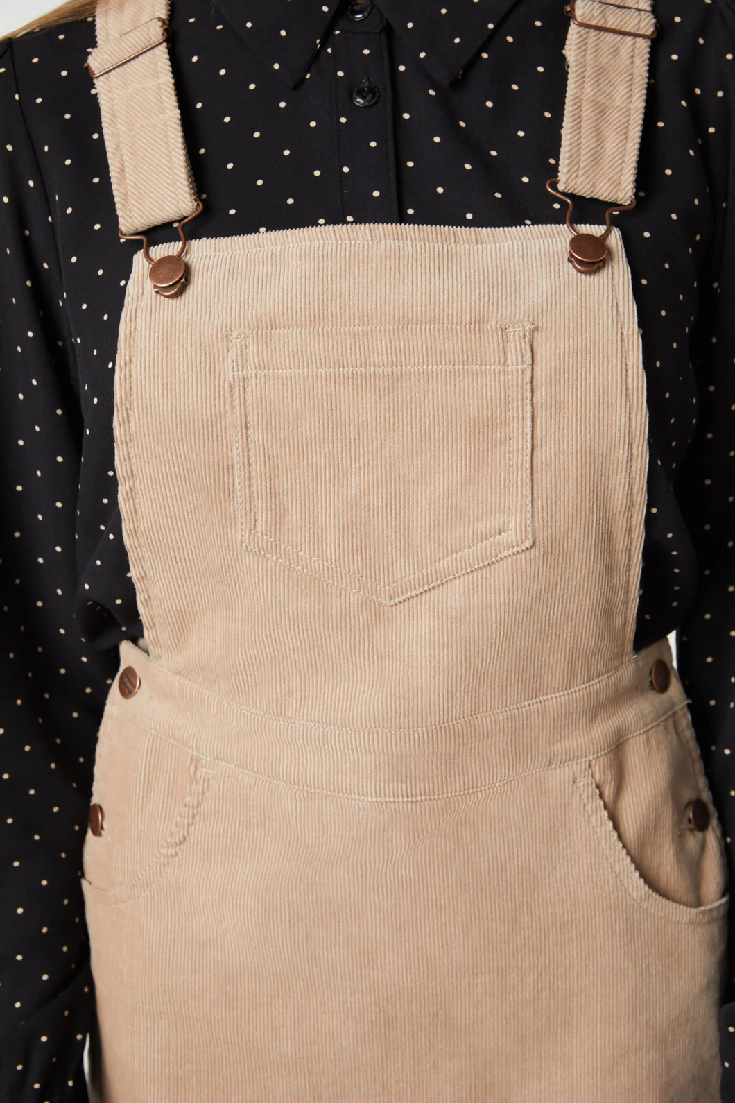 Sawyer Cord Pinny - Image 5
