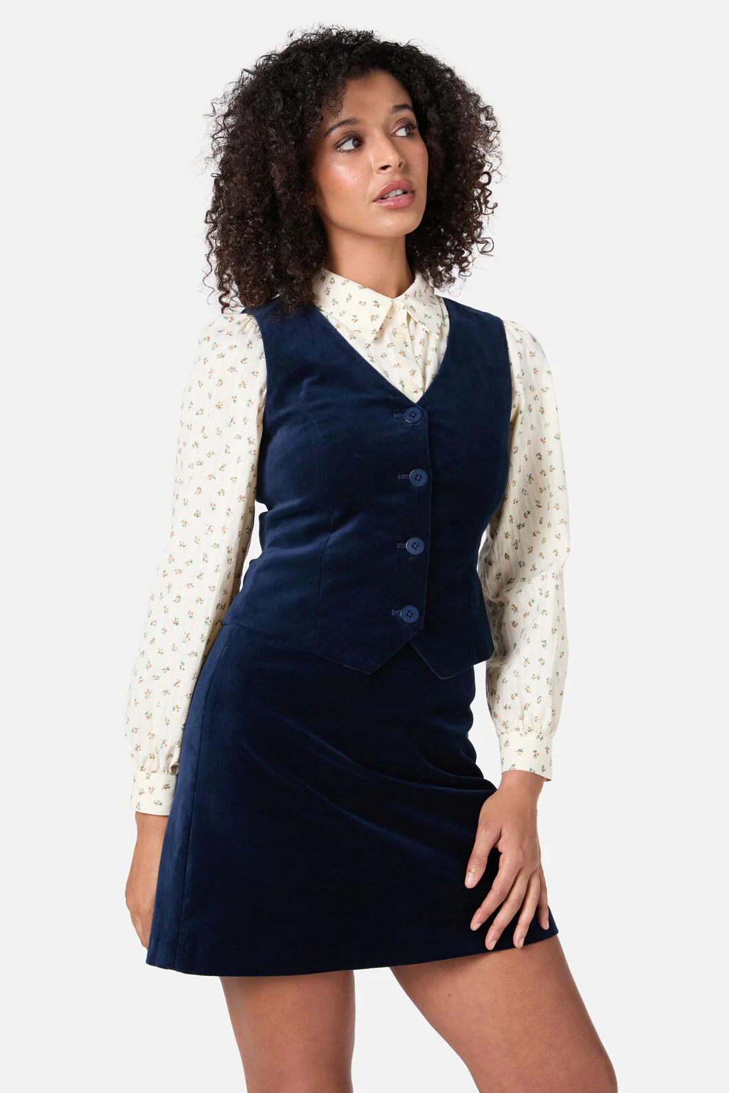 Stella Velvet Vest - Image 2