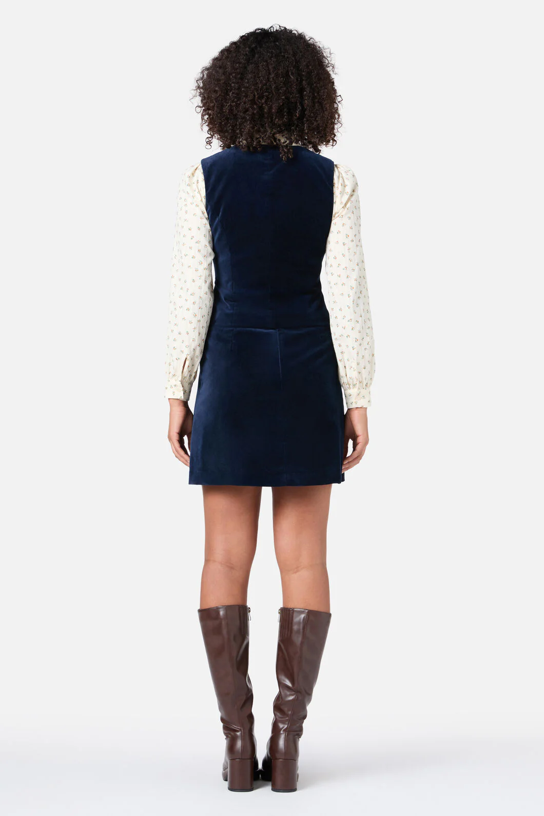 Stella Velvet Vest - Image 5