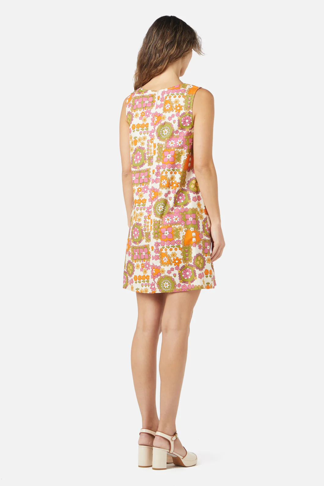 Sunny Retro Shift Dress - Image 9