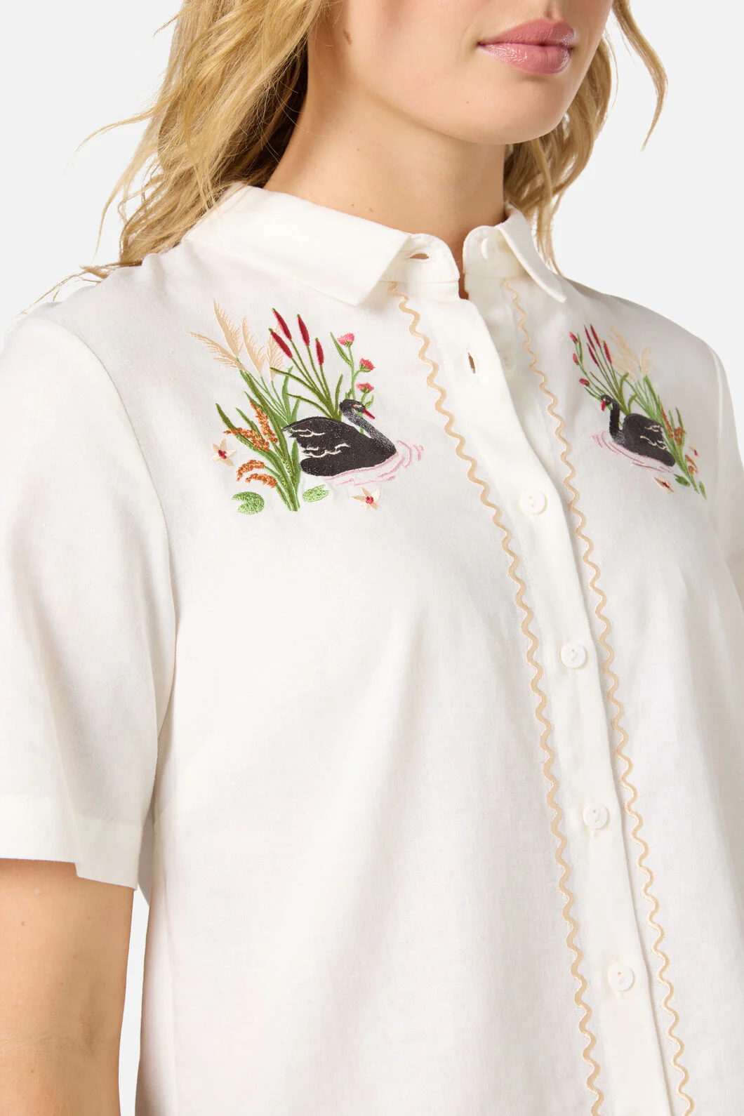 Swan Embroidered Shirt - Image 5