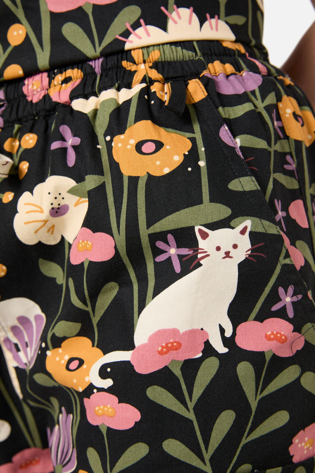Zoe Cat scrub set - Image 8